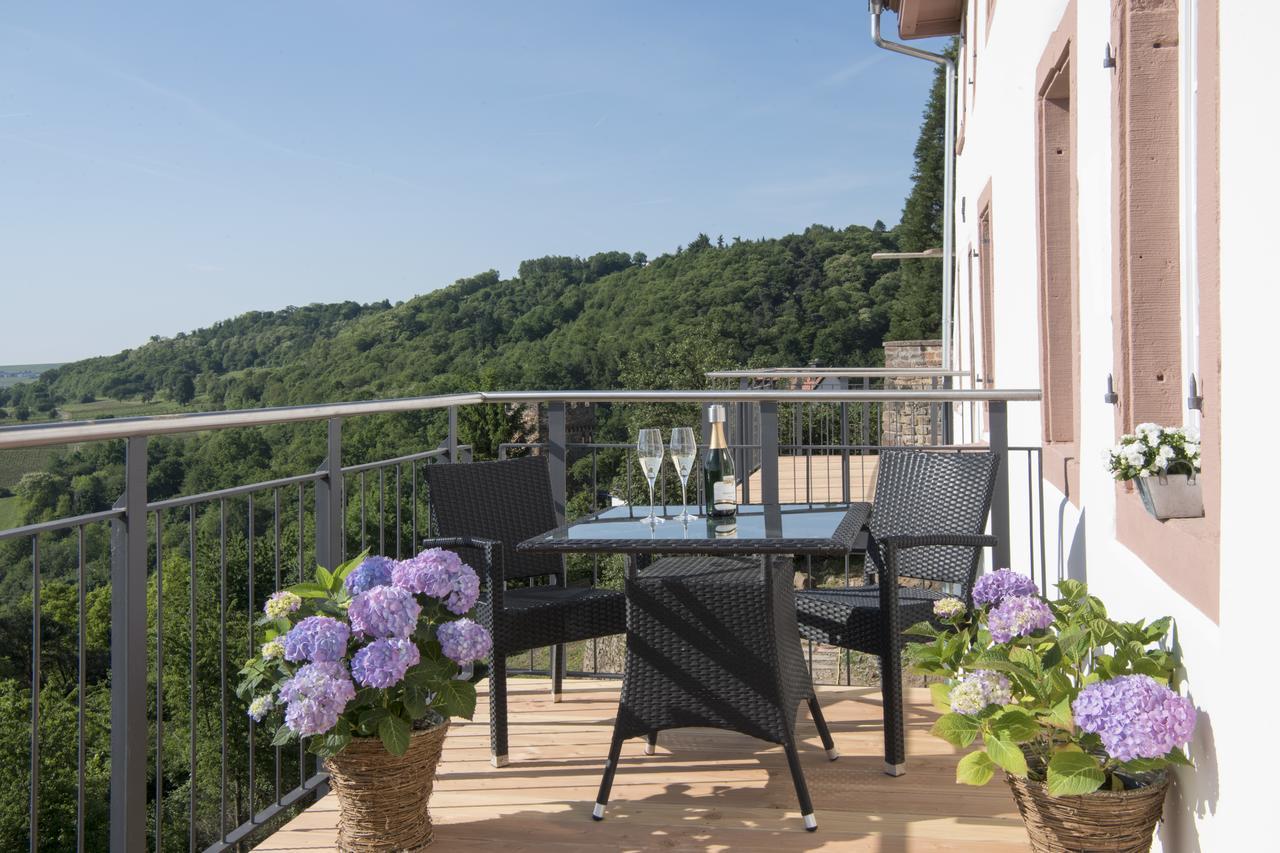 Burggarten Appartements Neuleiningen Екстер'єр фото
