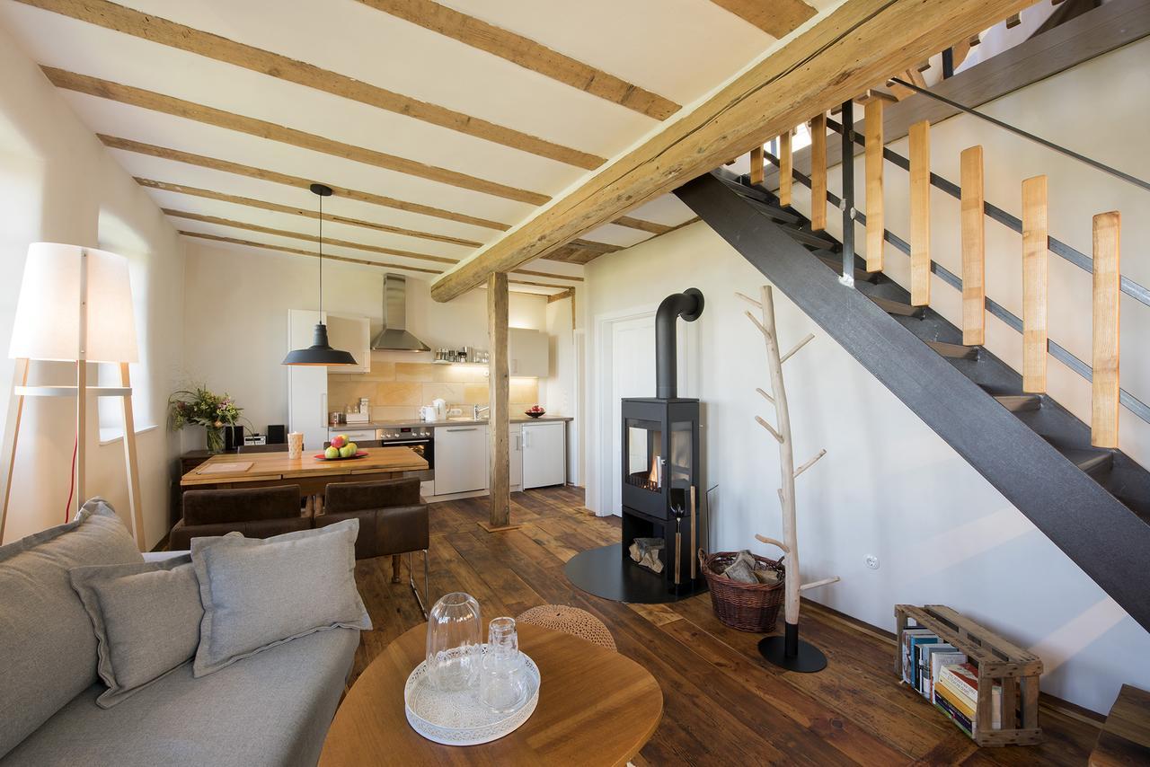 Burggarten Appartements Neuleiningen Екстер'єр фото